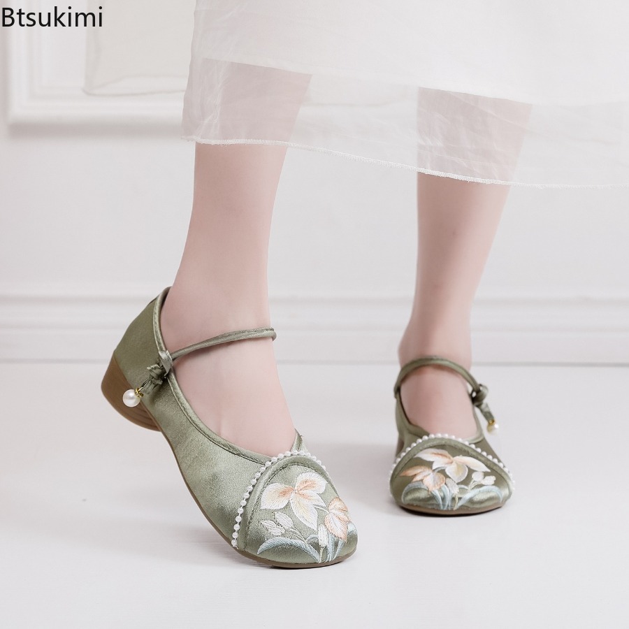 Ethnic Fabric - Modische bestickte Damenschuhe im chinesischen Stil