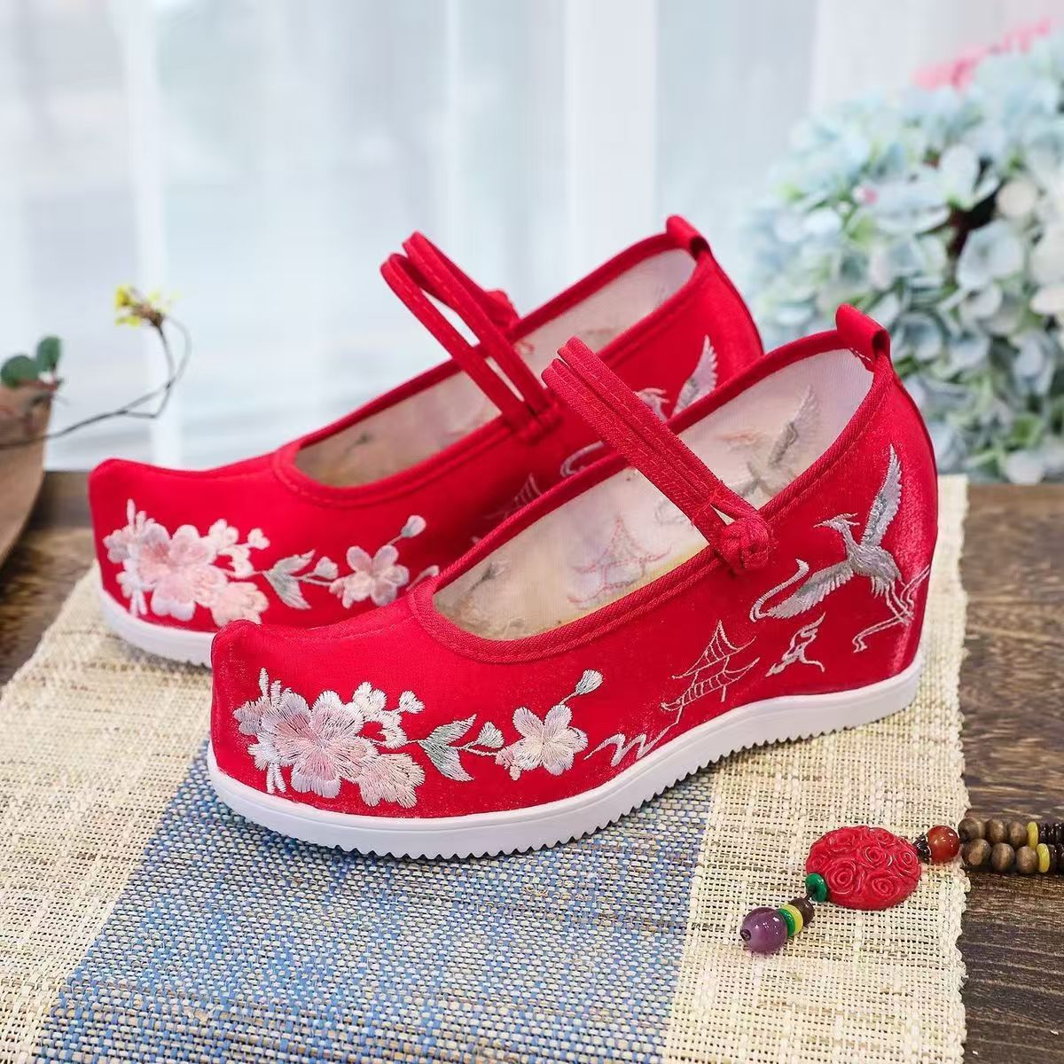 Ethnic Fabric - Erhöhte interne bestickte Schuhe für Damen,