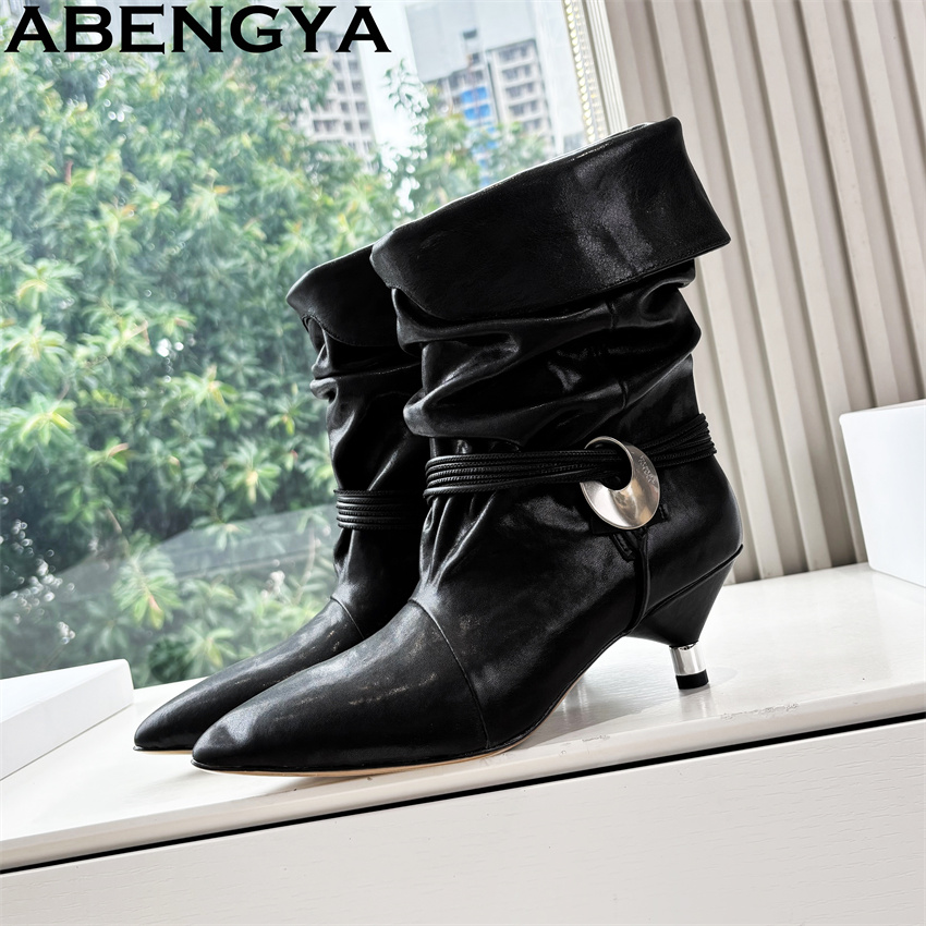 Spitze Kitten-Heel-Stiefelette – Ethnic Fashion Week Bewertung und Preis