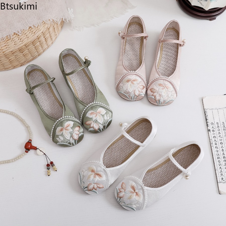 Modische bestickte Damenschuhe – Ethnic Fabric Bewertung und Preis