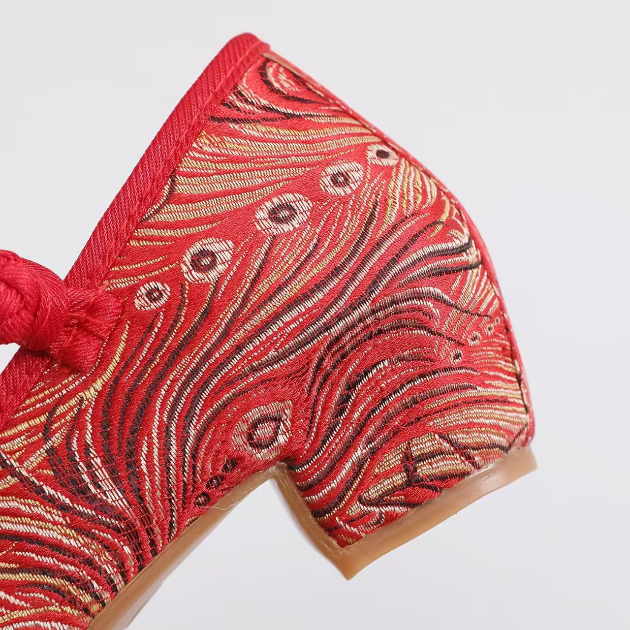 2026 Damen Neue Blockabsatz-Se – Ethnic Fabric Bewertung und Preis