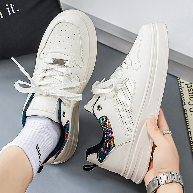 Weiße Plateau-Skateschuhe für  – Fashion Ethnic Wear For Men Bewertung und Preis
